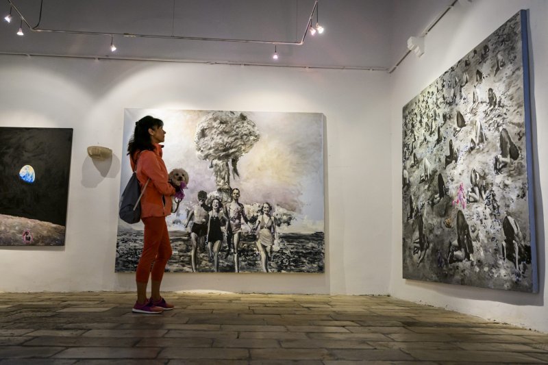 Otvorenje izložbe slikara Bojana Šumonje u Galeriji Sv. Krševan