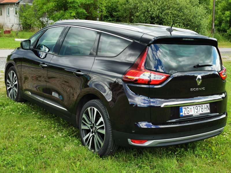 Renault Grand Scénic Initiale Paris dCi 150 EDC