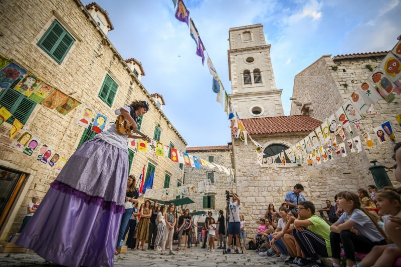 Šibenik: Na Dječjem festivalu održan sajam knjige