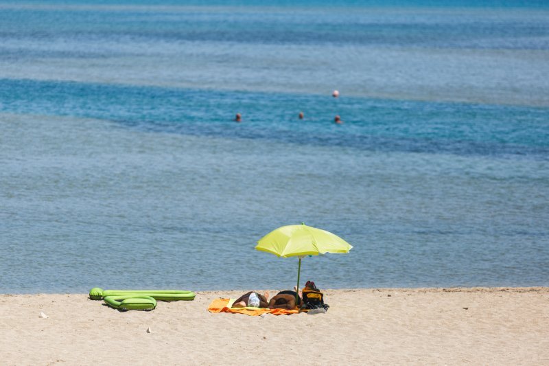 Nin: Manji broj gostiju na Kraljičinoj plaži nego prošle godine