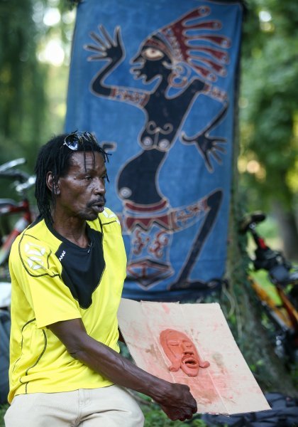 U parku Ribnjak održana radionica izrada afričkih maski uz zvukove bubnjeva