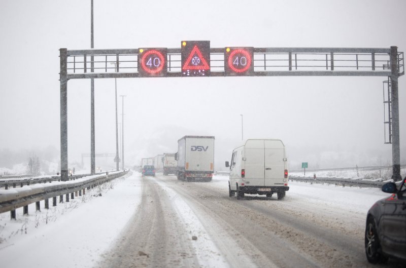 Snijeg na autocesti A1