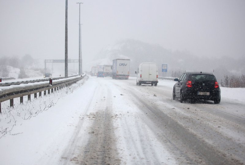 Snijeg na autocesti A1