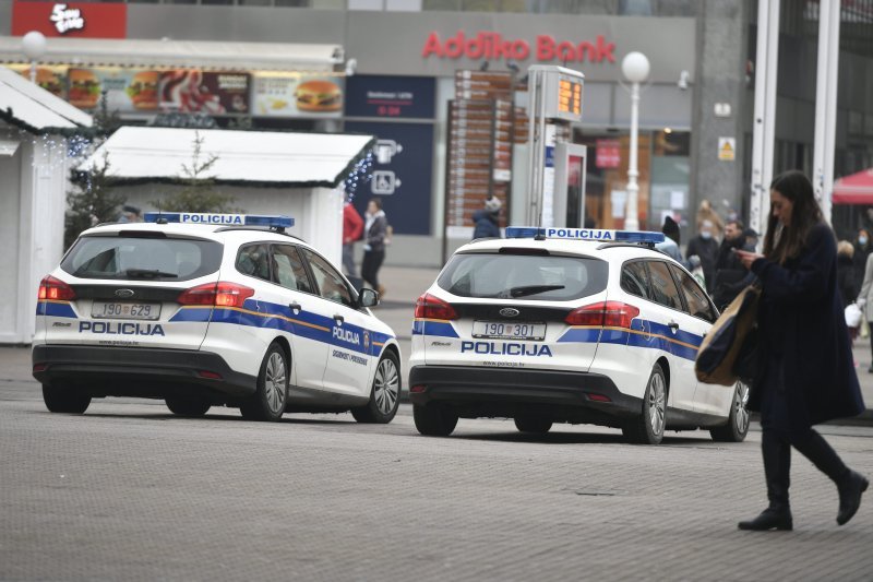 Pojačana policijska kontrola u centru Zagreba na dan uvođenja strožih mjera