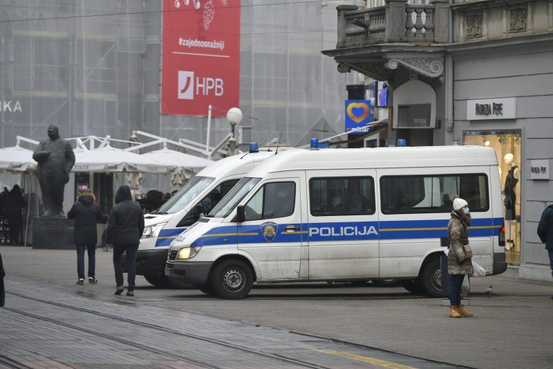 Pojačana policijska kontrola u centru Zagreba na dan uvođenja strožih mjera