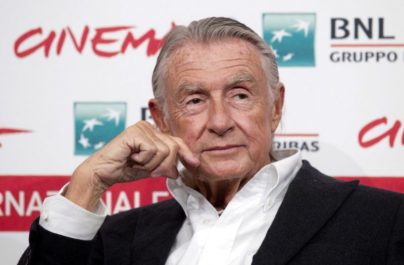 Joel Schumacher