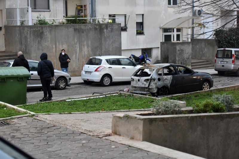 Požar kontejnera za smeće u Zadru