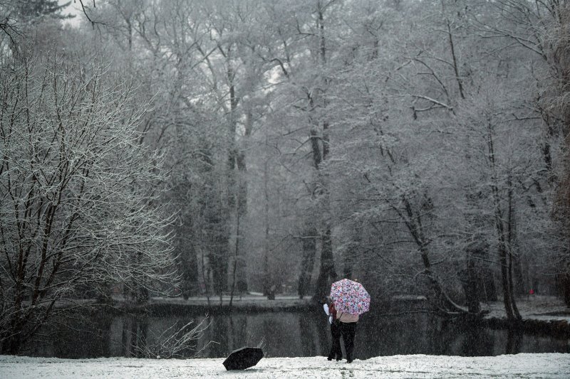 Prvi ovogodišnji snijeg zabijelio je Maksimir