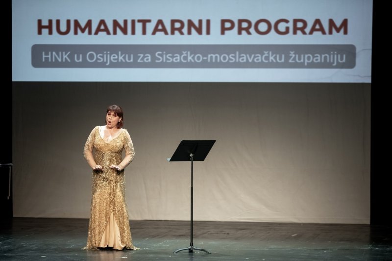 Osječki HNK održao humanitarni koncert za pomoć Sisačko-moslavačkoj županiji