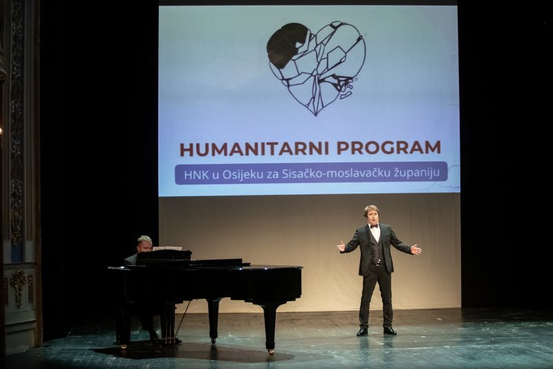 Osječki HNK održao humanitarni koncert za pomoć Sisačko-moslavačkoj županiji
