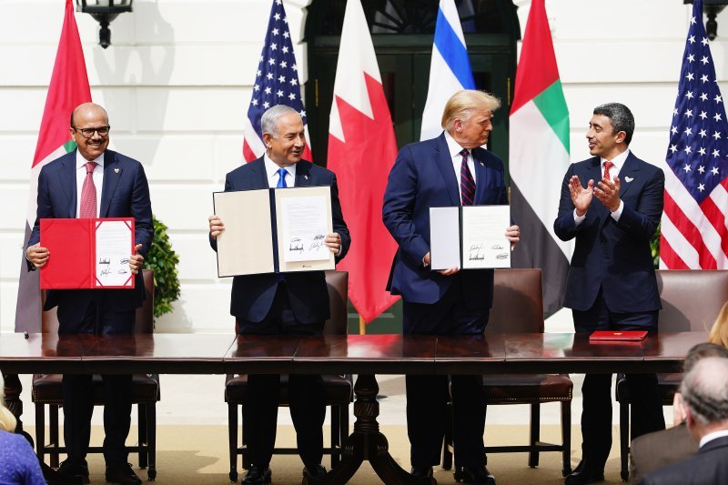 Donald Trump na potpisivanju sporazuma o normalizaciji odnosa između Ujedinjenih Arapskih Emirata, Bahreina i Izraela