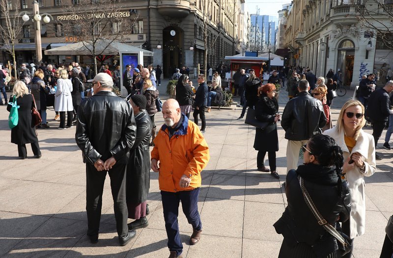 Zagreb: Sunčano i toplo vrijeme u centru grada