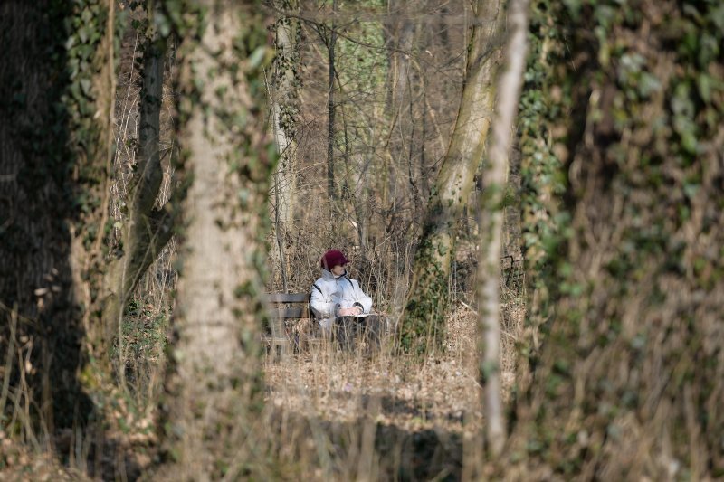 Zagreb: Građani uživali u šetnji u parku Maksimir