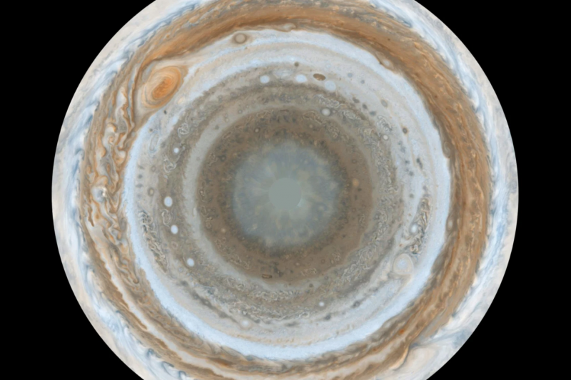 Zanimljiv pogled na Jupiter