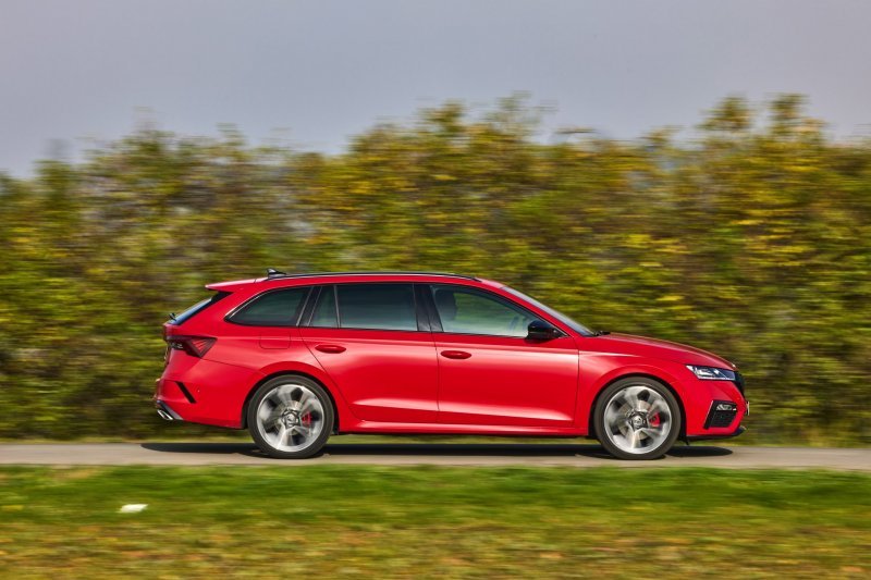 Škoda Octavia Combi slavi 60 godina