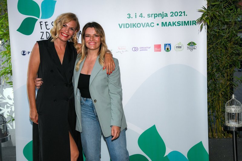 Nevena Rendeli i Antonija Blaće