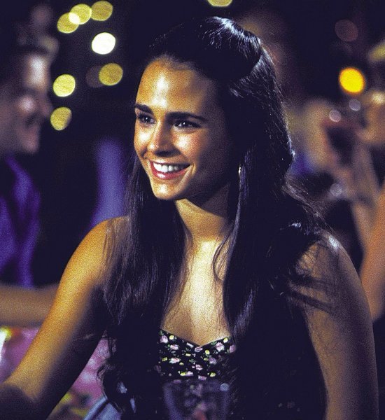 Jordana Brewster 2001.