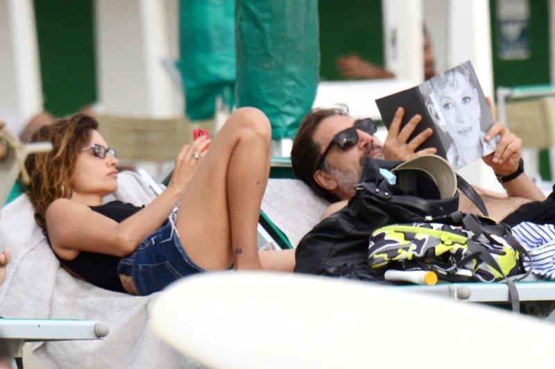 Penelope Cruz i Javier Bardem uživaju s djecom na odmoru