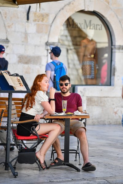 Nedjeljni đir na Stradunu