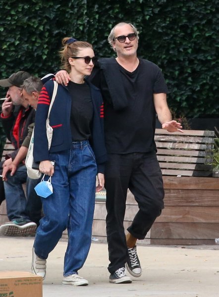 Joaquin Phoenix i Rooney Mara