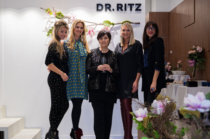 Sonja Rendulić, Dunja Mutevelić, dr. Liana Ritz, Jasmina Kapetanović, Martina Herak