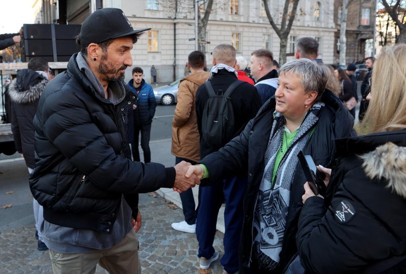 Zastupnici Mosta na prosvjedu