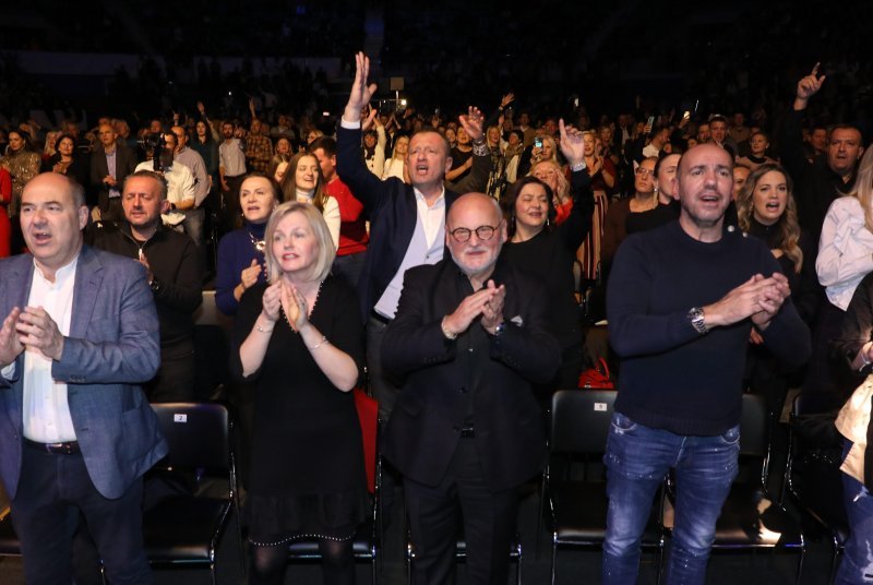 Dijana Mayer, Zlatko Mateša, Ivica Tucak