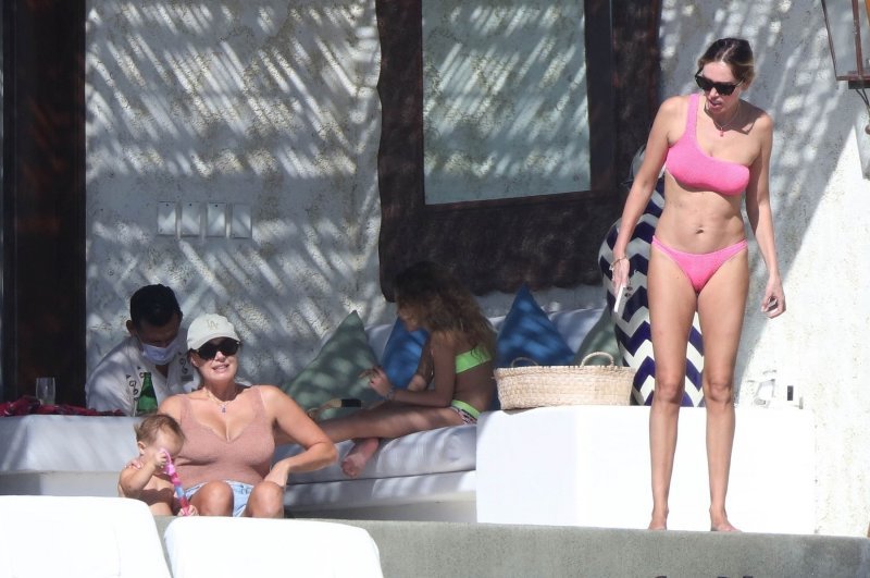 Tamara i Petra Ecclestone u Meksiku
