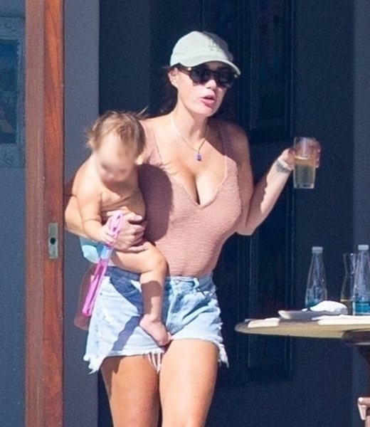 Tamara i Petra Ecclestone u Meksiku