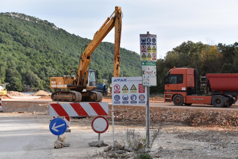 Pristupne ceste za Pelješki most