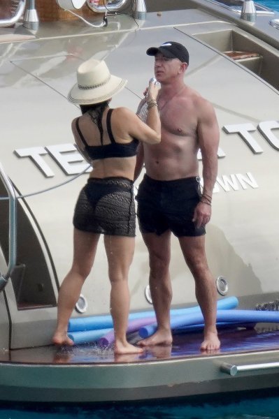 Jeff Bezos i Lauren Sanchez