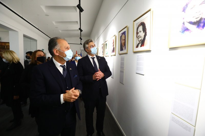 Andrej Plenković na otvorenju Romskog edukacijsko-kulturnog centra