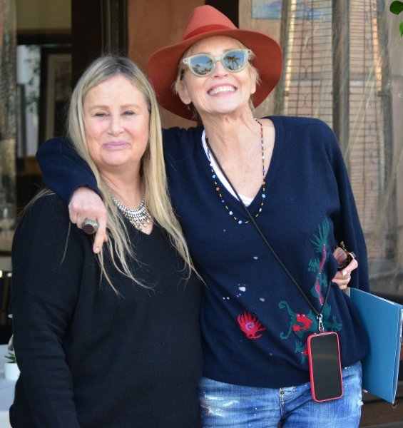 Sharon Stone sa sestrom Kelly Stone