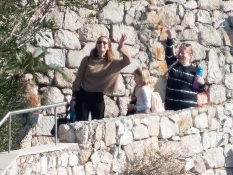 Emily Blunt s kćerima Hazel i  Violet napustila Dubrovnik