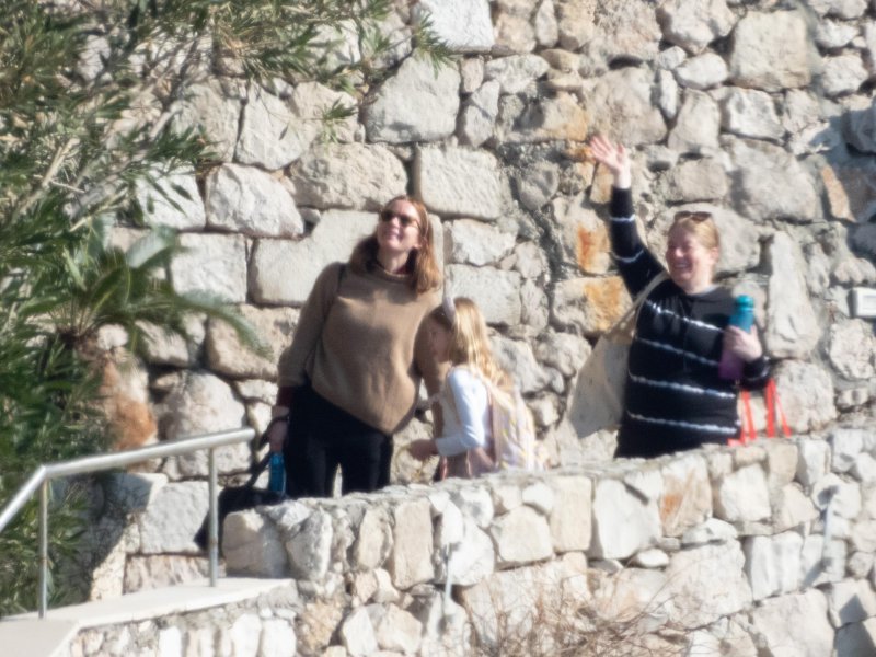 Emily Blunt s kćerima Hazel i  Violet napustila Dubrovnik