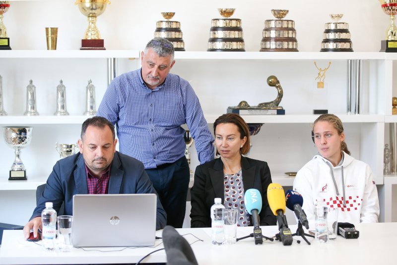 Iva Majoli i Tara Wurth na konferenciji teniske reprezentacije