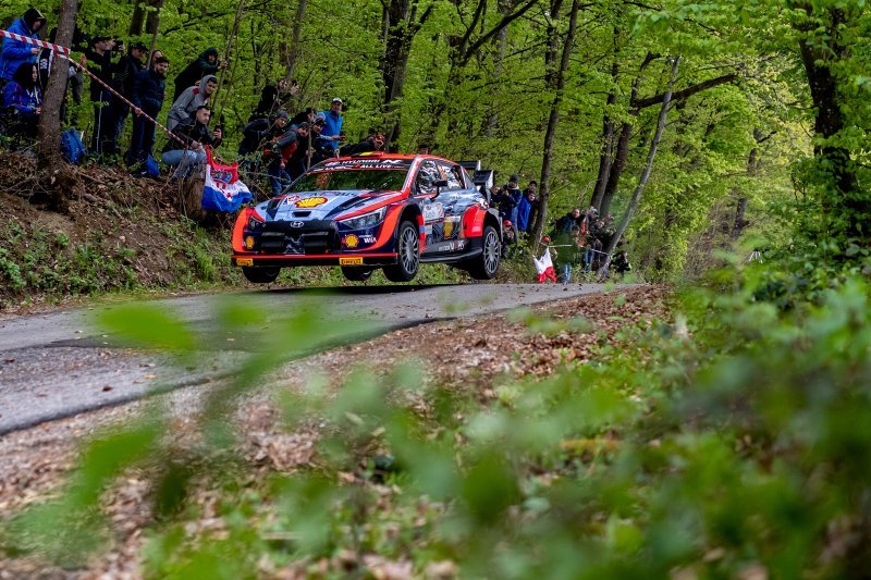 Počeo je WRC Croatia Rally 2022.!