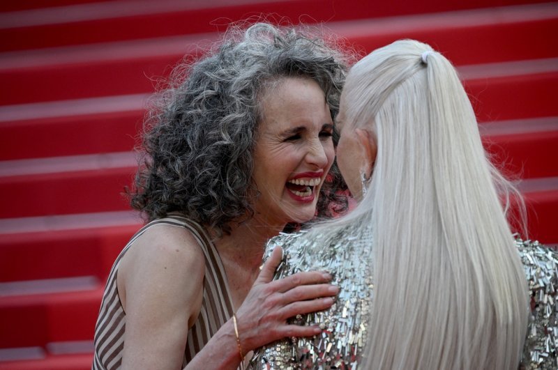 Helen Mirren i Andie MacDowell