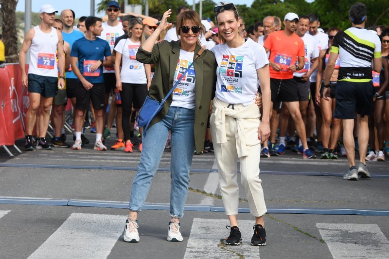 Antonija Blaće i Ana Radišić na Polumaratonu 4. tvrđave