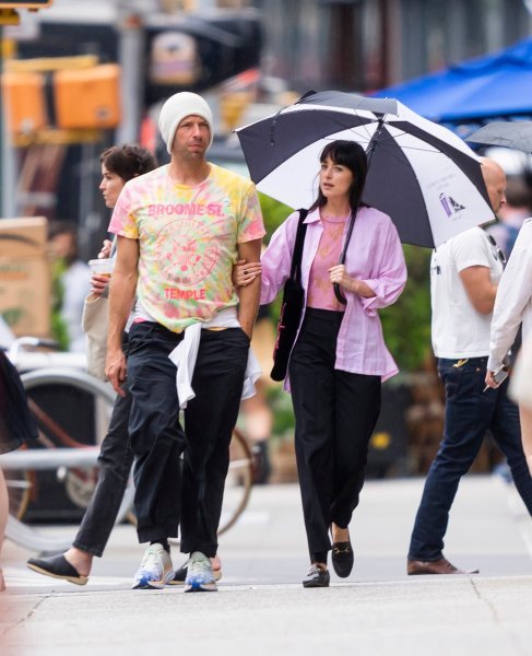 Chris Martin i Dakota Johnson