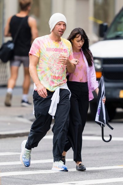 Chris Martin i Dakota Johnson