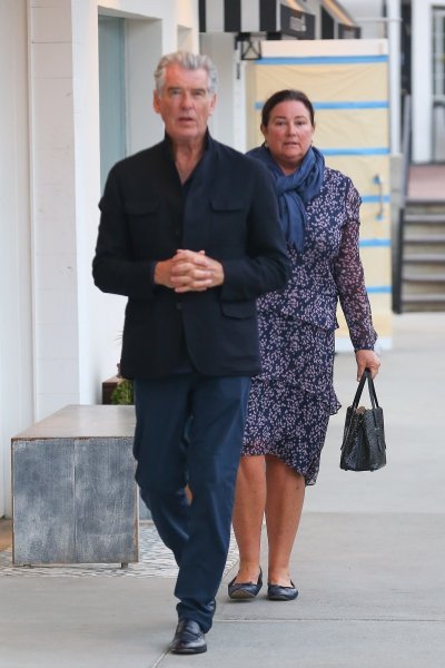 Pierce Brosnan i Keely Shaye Smith