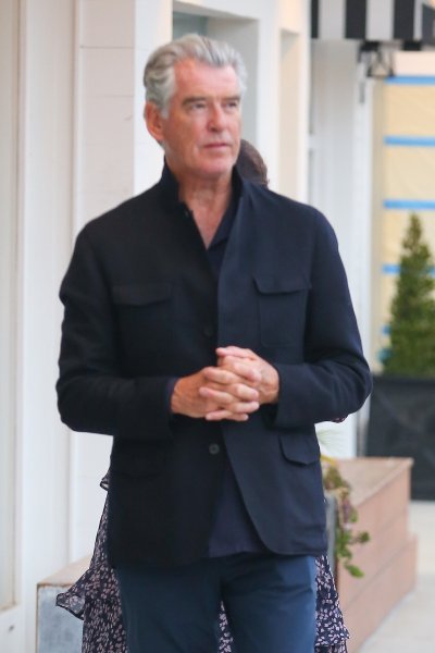 Pierce Brosnan i Keely Shaye Smith