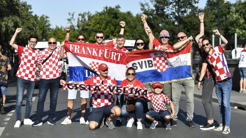 Hrvatski navijači u Parizu