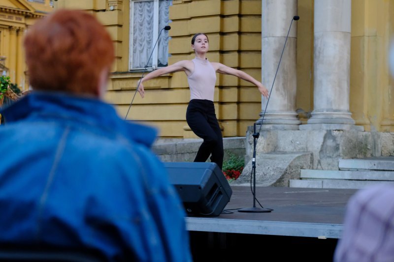 Večer solidarnosti s Ukrajinom u sklopu Ljetnih večeri HNK