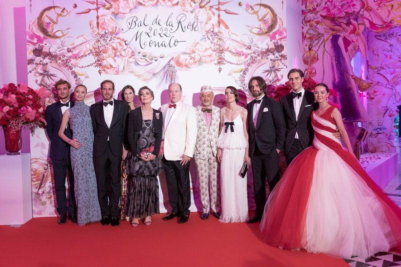 Princ Albert II, Christian Louboutin, Alexandra od Hanovre,  Ben-Sylvester Strautmann, Andrea Casiraghi, Tatiana Santo Domingo, Charlotte Casiraghi, Dimitri Rassam, Pierre Casiraghi, Beatrice Borromeo