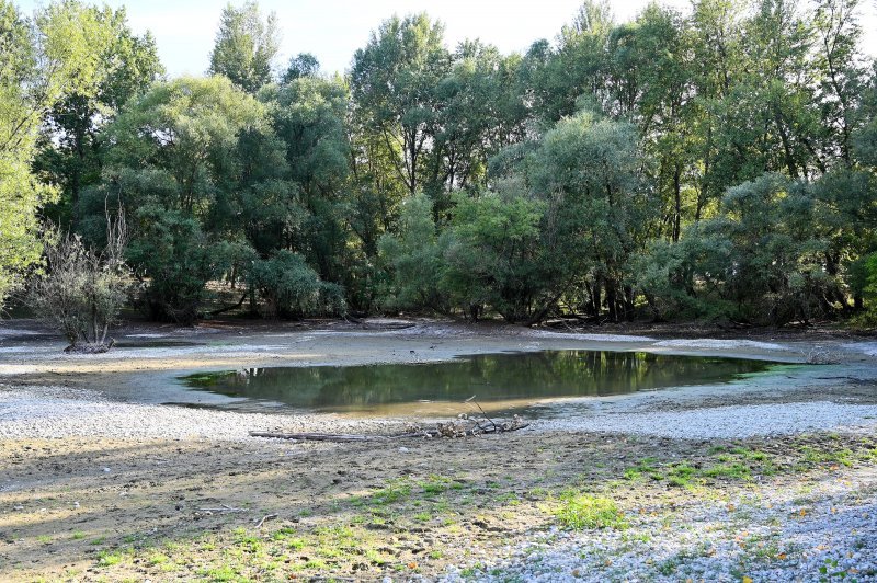 Isušeno jezero Bundek