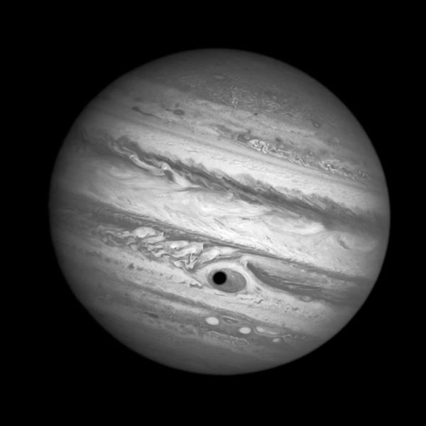Jupiter vas gleda