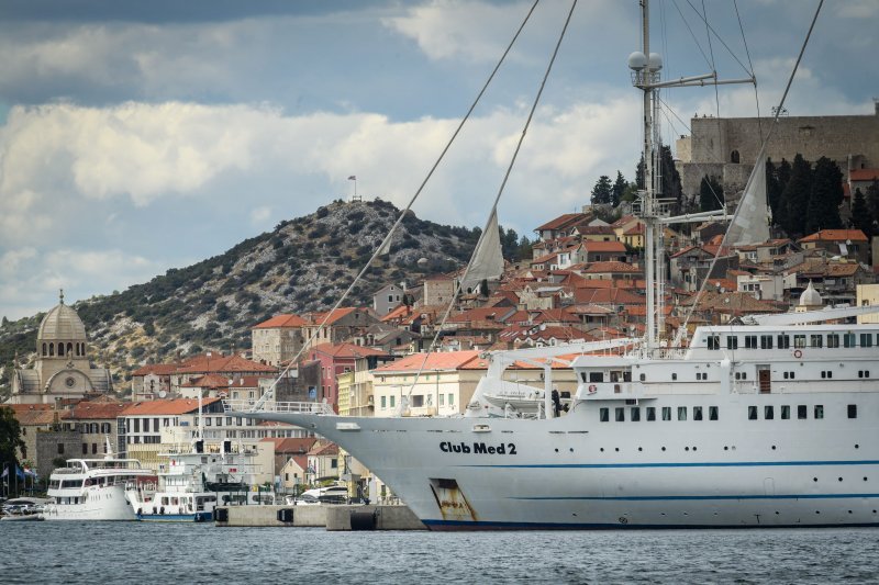 U šibensku luku uplovio je Club Med 2, najveći i najluksuzniji jedrenjak na svijetu