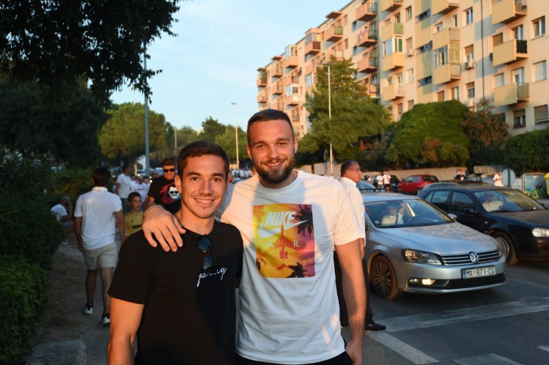 Navijači oko poljudskog stadiona uoči utakmice Hajduka i Villarreala